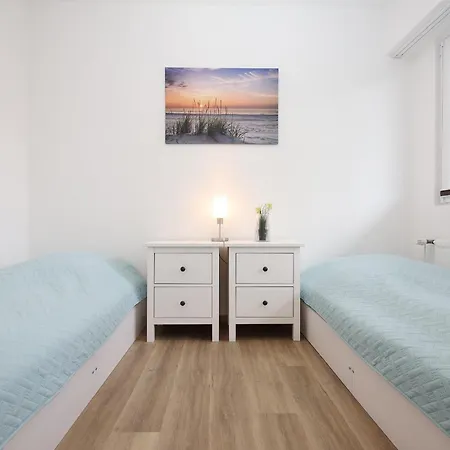 Promenade 5a Koje 33 Apartment Schonberger Strand